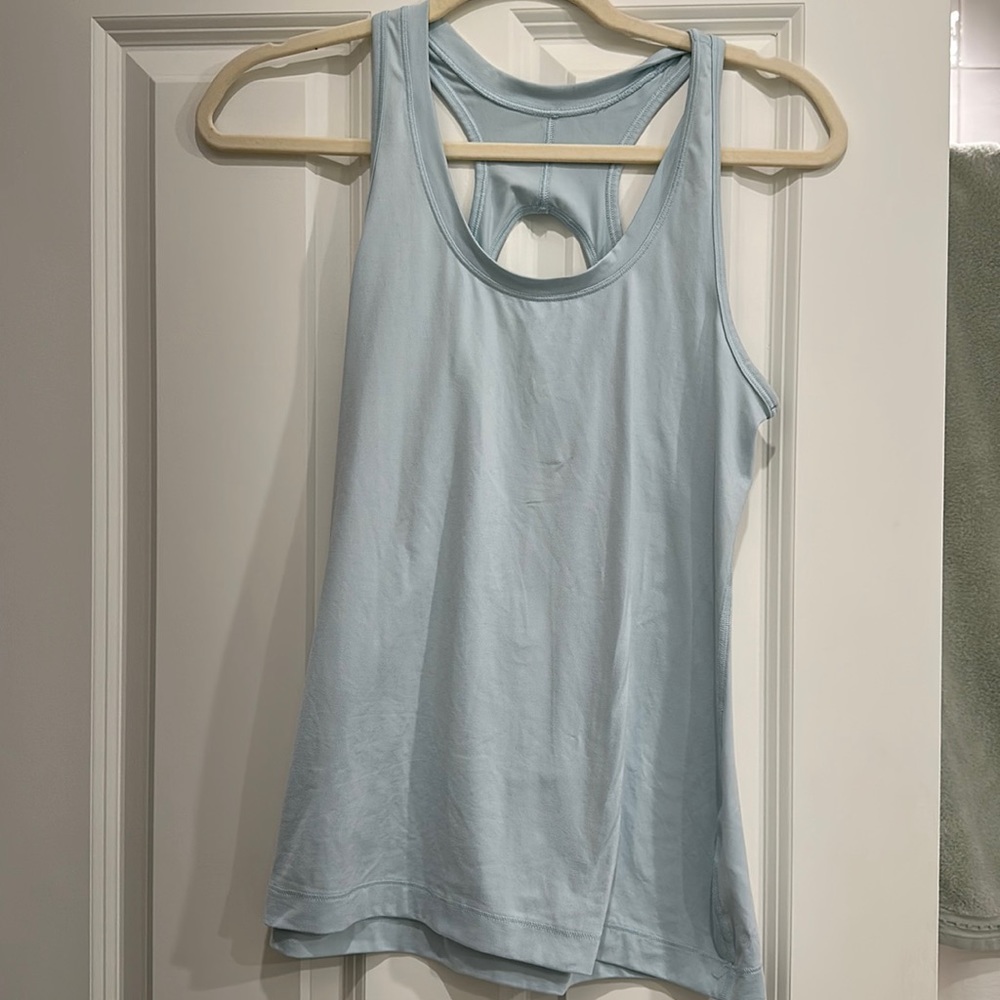 Athleta exercise top